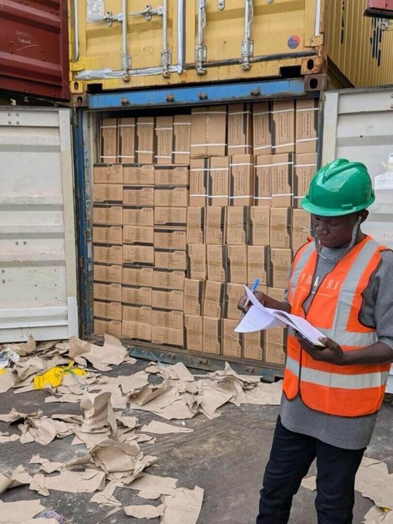 ades_bamako_chine49_1_cropped