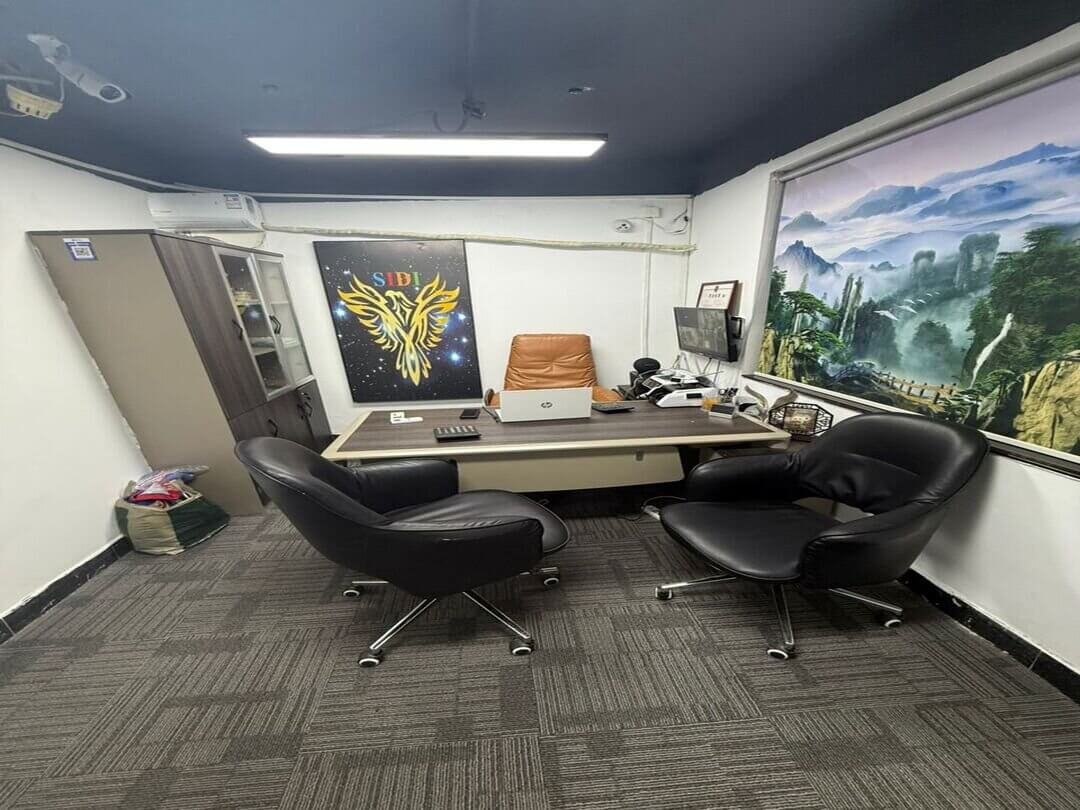 ades_office_in_1080x810